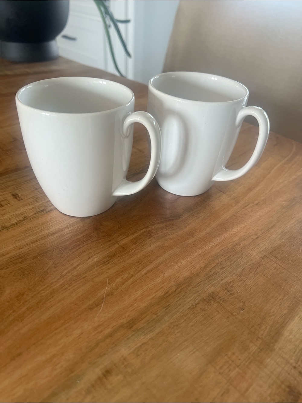 White Ceramic Mug Set - Everyday Dining Mugs - Picture 3 of 5